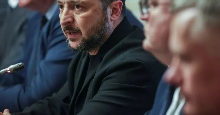 Zelenski: Belarus artıq Ukrayna üçün təhdid yaratmır