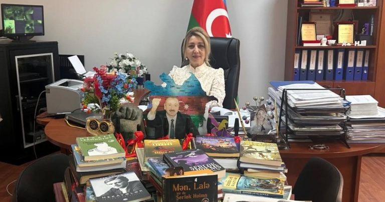 “Son zəng” tədbirində ilk: “1 məzun – 1 kitab” təşəbbüsü