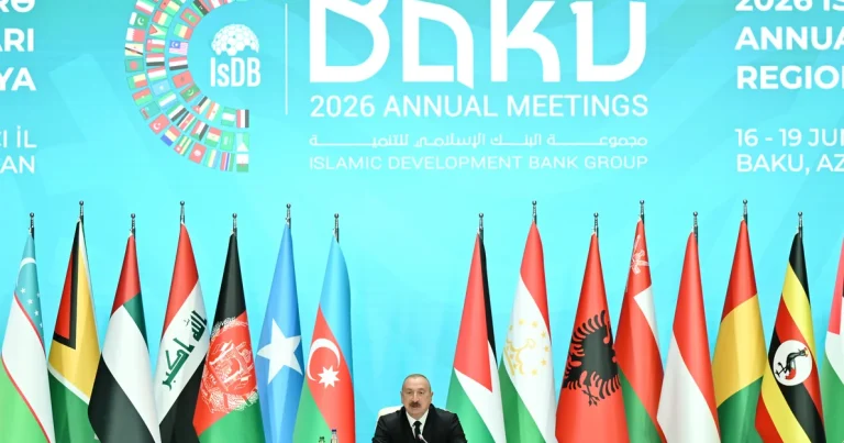 İlham Əliyev Bakıda İslam İnkişaf Bankı Qrupunun illik toplantısının açılış mərasimində çıxış edib – FOTO – VİDEO