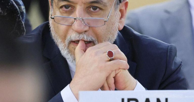 İran xarici hərbi qüvvələrə çağırış etdi: “Sərhədlərimizdən uzaqlaşın” İran xarici hərbi qüvvələrə çağırış etdi: “Sərhədlərimizdən uzaqlaşın”