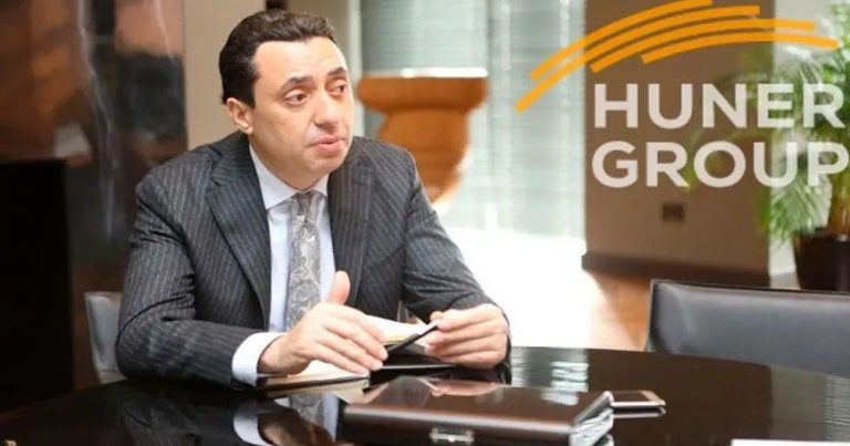 “Hünər-İnşaat”ın fəhlələri Zəngilanda yolu bağladı – “Pulumuzu verin”