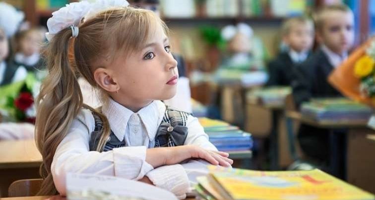 Bu məktəblərdə rus bölməsi bağlanır? – Valideynlər təlaşda