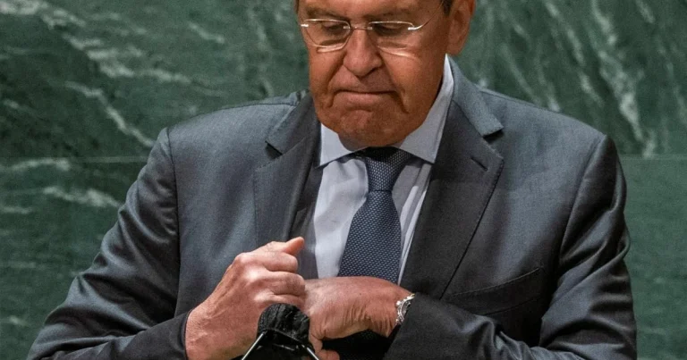 Lavrov Ukraynanın NATO perspektivi ilə bağlı narazılığını ifadə edib