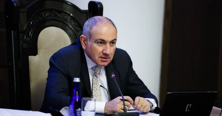 Ermənistan hökuməti istefaya gedir: Paşinyan detalları açıqladı