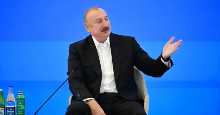 İlham Əliyev: “Avropaya qaz təchizatının həcminin artırılması ilə bağlı danışıqlar gedir” İlham Əliyev: “Avropaya qaz təchizatının həcminin artırılması ilə bağlı danışıqlar gedir”