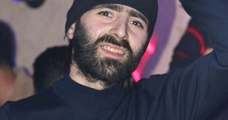 Elşad Xosedən polisə şikayət olundu Elşad Xosedən polisə şikayət olundu