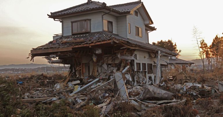 Yaponiyada güclü zəlzələ: 13 nəfər həyatını itirib, onlarla insan yaralanıb