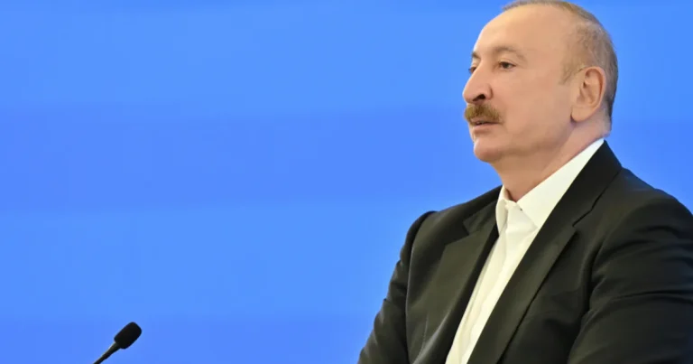 İlham Əliyev Rusiya-Ukrayna müharibəsi barədə: “Müharibə dayandırılmalıdır və bu, dərhal baş verməlidir”