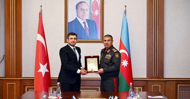 Zakir Həsənov Selçuk Bayraktarı qəbul edib – FOTO