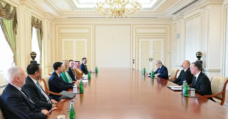 Prezident İlham Əliyev bir sıra beynəlxalq qurumların rəhbər şəxslərini qəbul edib – FOTO