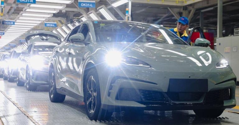 BYD-dən tarixi səhv: Mindən çox avtomobil yanlış model kimi satılıb BYD-dən tarixi səhv: Mindən çox avtomobil yanlış model kimi satılıb
