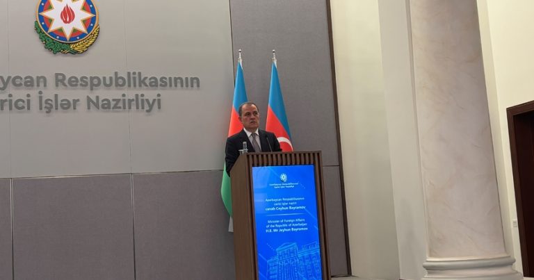 Nazirdən MÜHÜM Orta Dəhliz anonsu Nazirdən MÜHÜM Orta Dəhliz anonsu