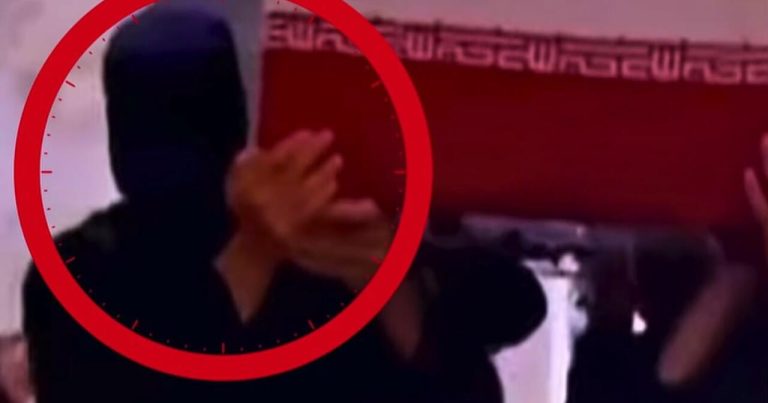Xameneinin tabutunu daşıyan gizli şəxs kim idi?