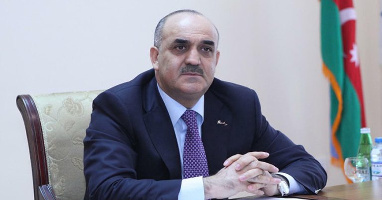 Səlim Müslümovun evi 50 faiz endirimlə satışa çıxarıldı
