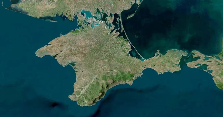 The Guardian: Krımda elektrik və su böhranı dərinləşir The Guardian: Krımda elektrik və su böhranı dərinləşir