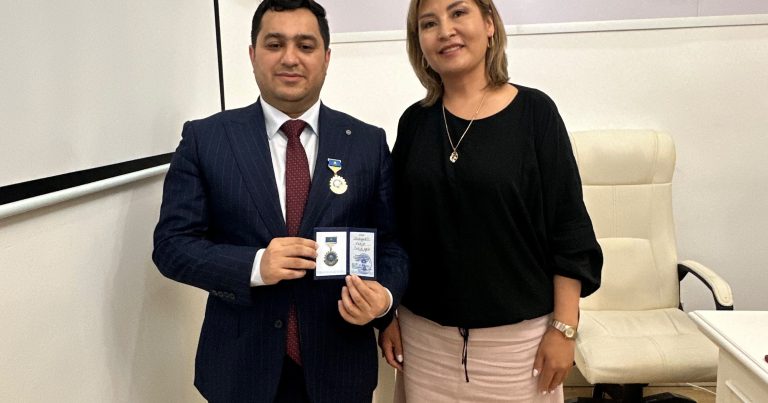 Fərid Şahbazlı Qazaxıstanda beynəlxalq mükafata layiq görülüb Fərid Şahbazlı Qazaxıstanda beynəlxalq mükafata layiq görülüb