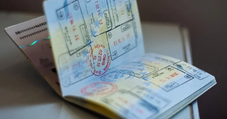 Dünyanın ən güclü 10 pasportu – SİYAHI