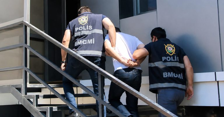 Həbs edilən iş adamları kimlərdir-izlər Xızıya aparır Həbs edilən iş adamları kimlərdir-izlər Xızıya aparır