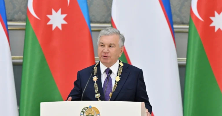 Şavkat Mirziyoyev: “Azərbaycan Prezidentinin Özbəkistana səfəri tarixi hadisədir”