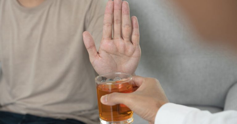 Alkoqola meyli artıran gözlənilməz amil müəyyənləşdirilib
