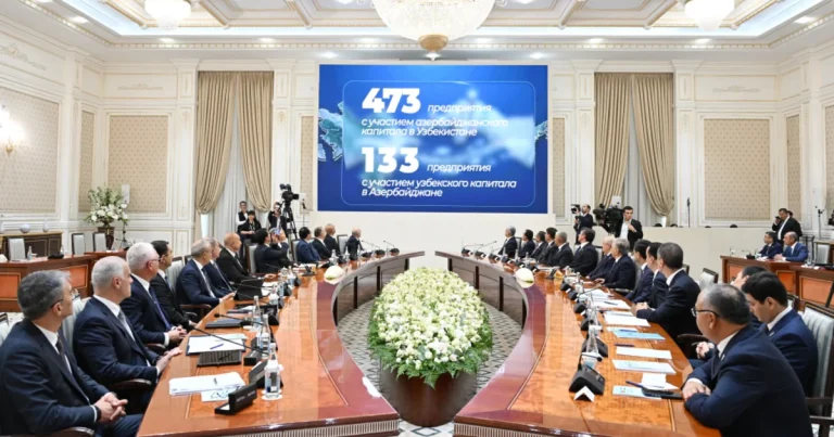 Azərbaycan və Özbəkistan arasında “Əbədi dostluq haqqında Müqavilə” imzalandı – FOTO