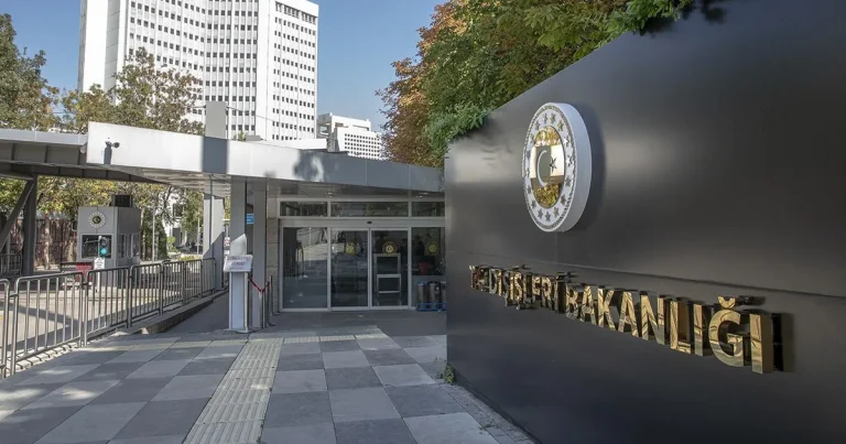 15 azərbaycanlının olduğu gəmiyə hücum diplomatik gərginlik yaratdı