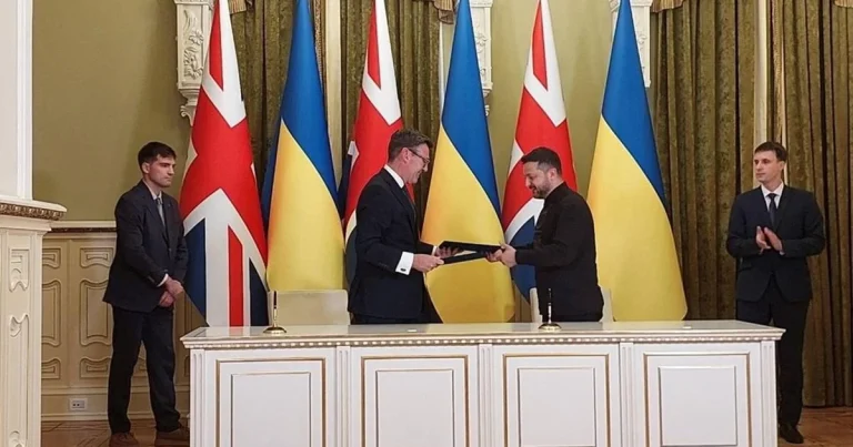 Ukrayna və Britaniya süni intellekt sahəsində tərəfdaşlıq haqqında saziş imzaladı