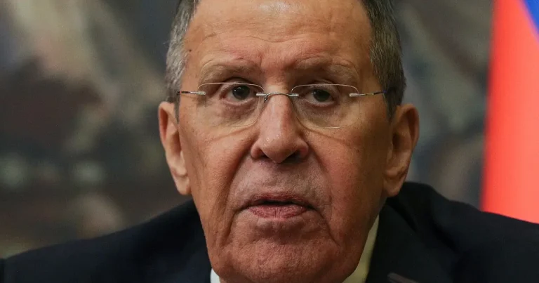 Lavrov Misirin xarici işlər naziri ilə Yaxın Şərqdəki vəziyyəti müzakirə edib