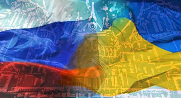 Putin danışıqların dalana dirənməsi fonunda Ukraynaya zərbələri gücləndirə bilər – Bloomberg