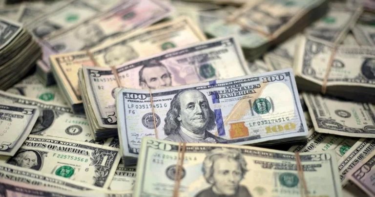 Ukrayna iqtisadiyyatına müharibə dövründə 4,3 milyard dollar sərmayə yatırılıb