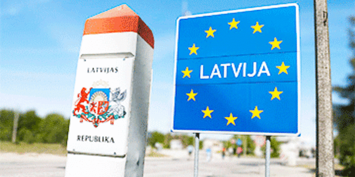 Latviya Belarusla dövlət sərhədini bağladı Latviya Belarusla dövlət sərhədini bağladı