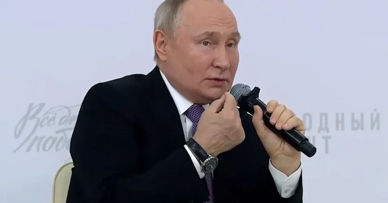 Putin: Rusiya Ukraynada müharibənin başa çatdırılması istiqamətində irəliləyir Putin: Rusiya Ukraynada müharibənin başa çatdırılması istiqamətində irəliləyir