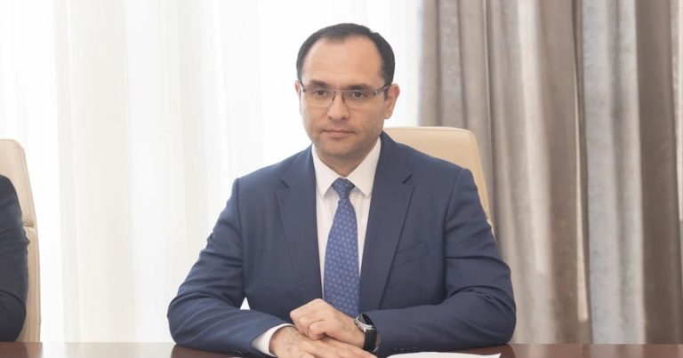 Nazir ona yüksək vəzifə verdi – FOTO