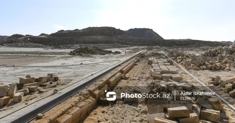 Gənc oğlan Bakıda daş karxanasında öldü