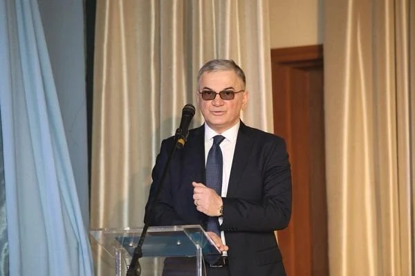 Sultan Qasımovun məhkəməsi təxirə salındı