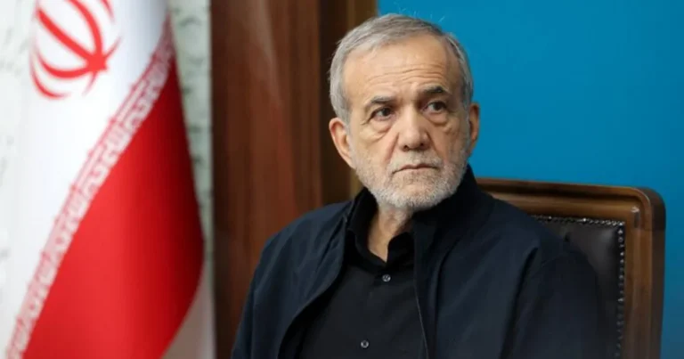 Pezeşkianın təyyarəsi təcili eniş edib – FOTO