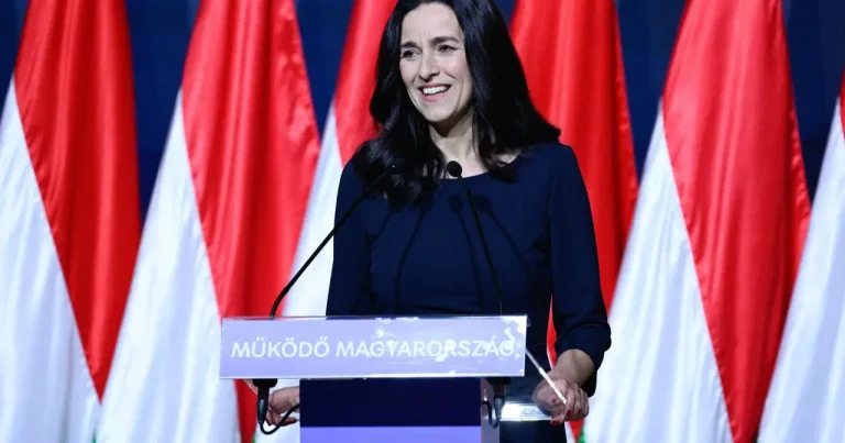 Macarıstan 10 rus diplomatını ölkədən çıxarıb