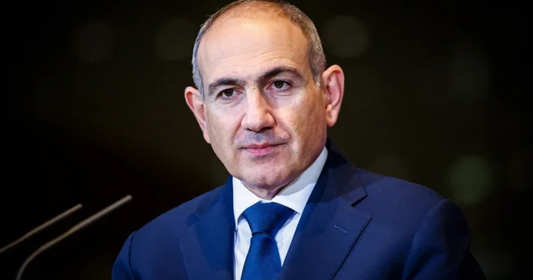 Paşinyan: “İrəvan kommunikasiya və ticarət layihələrinin icrası üçün Bakı və Ankara ilə sıx işləyir” Paşinyan: “İrəvan kommunikasiya və ticarət layihələrinin icrası üçün Bakı və Ankara ilə sıx işləyir”