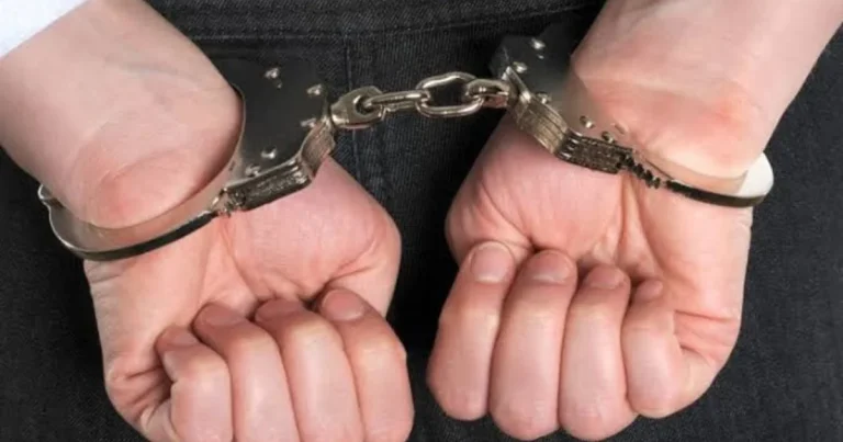 Cəlilabadda polis əməliyyat keçirdi: Saxlanılan var – FOTO