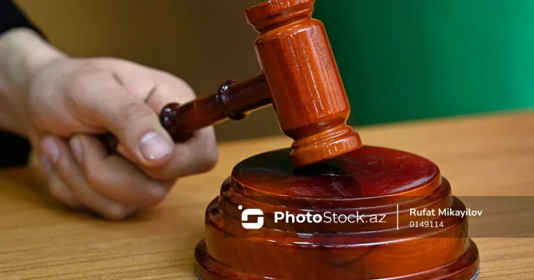Əhməd Məmmədzadə məhkəmə zalından azadlığa buraxıldı