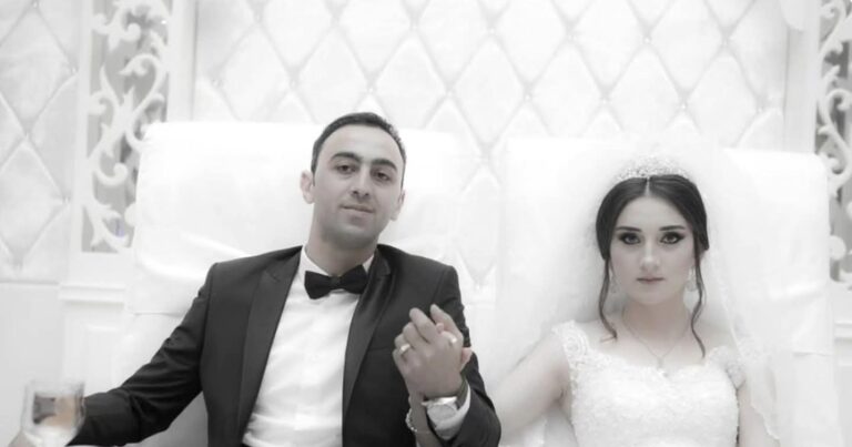 “Məni bütün müharibələrdən sağ çıxarıb özün öldürdün” – Şəhid hərbi həkimin xanımı “Məni bütün müharibələrdən sağ çıxarıb özün öldürdün” – Şəhid hərbi həkimin xanımı