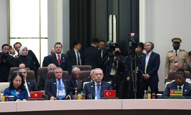 Ərdoğan: Şərqlə əməkdaşlıq Türkiyənin Qərbdən uzaqlaşması demək deyil