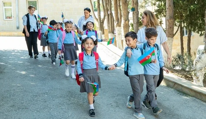 Uşaq evlərindən 39 uşaq birinci sinfə gedir
