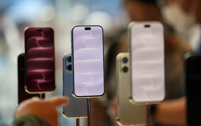 “iPhone” almağa gedənlər ŞOKA DÜŞDÜLƏR – Nazirlik HƏRƏKƏTƏ KEÇDİ – FOTO