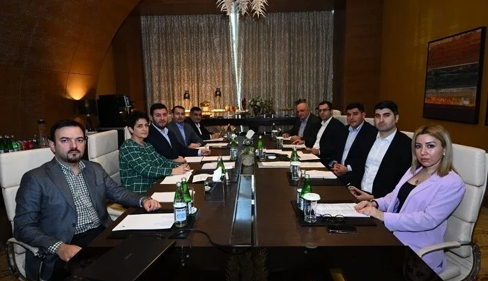 Azərbaycan İrəvanda planlaşdırılan görüşü təxirə saldı Azərbaycan İrəvanda planlaşdırılan görüşü təxirə saldı