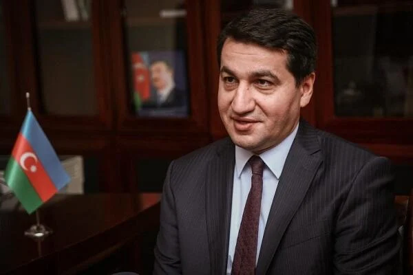 Tramp Hikmət Hacıyevin müsahibəsini paylaşdı – FOTO