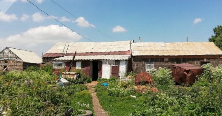 Bu kəndin yarısı Azərbaycana verilib – Mirzoyan