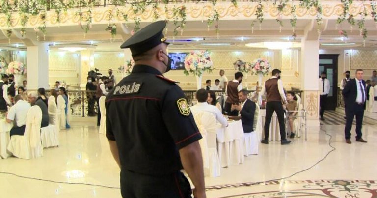 Polis bu toyun qarşısını aldı