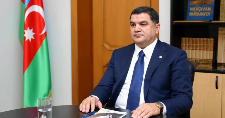 Bakıda 6 mənzil, rayonda şadlıq evi, villa və mağazalar… – Vəzifədən azad edilən məmur bu qədər sərvətə necə sahiblənib?