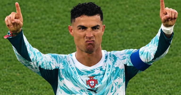 Ronaldu Portuqaliya millisindən uzaqlaşdırıldı